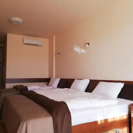 Balneo And Complex Mineral 호텔 야고다